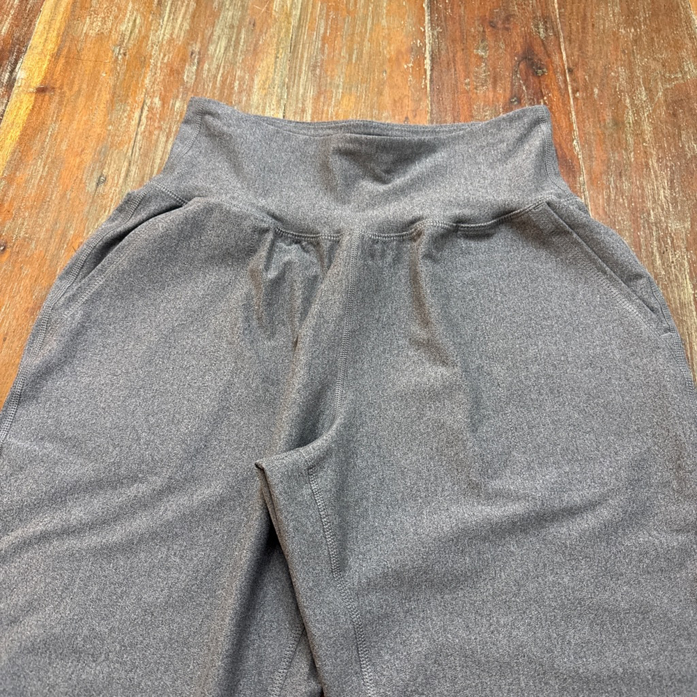 Old Navy Active Heathered Gray Powersoft High Rise Joggers Medium - Picture 2 of 12